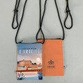Pochette t&eacute;l&eacute;phone all-over Ch&acirc;teau Royal d&rsquo;Amboise Blanc Taille unique